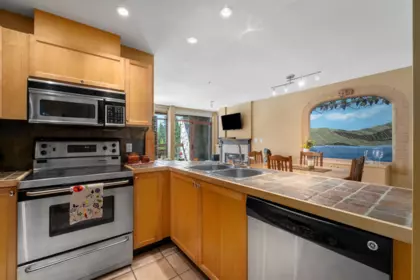 Kitchen Island Photo of 209 8080 Nicklaus North Boulevard, Whistler, BC