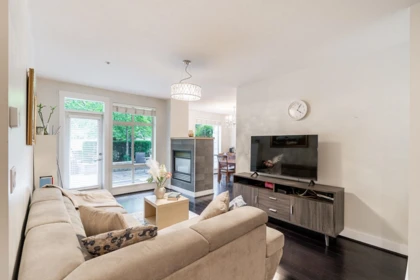 Kitchen Photo of 112 5779 Birney Avenue, Vancouver, BC