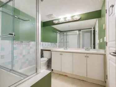 Walk-In Closet Photo of 29 7128 Stride Avenue, Burnaby, BC
