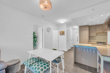 Kitchen Island Photo of 504 5598 Ormidale Street, Vancouver, BC