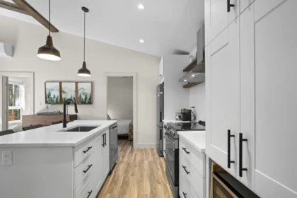 Kitchen Island Photo of SVE10 Old Hope Princeton Highway, Hope, BC