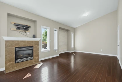 Breakfast Nook Photo of 11335 Creekside Street, Maple Ridge, BC