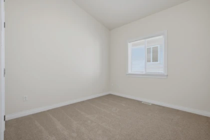 Hallway Photo of 11335 Creekside Street, Maple Ridge, BC