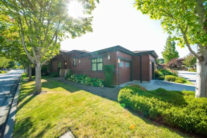5066 Springs Boulevard, Delta, BC, Delta — Single Family Residence for sale