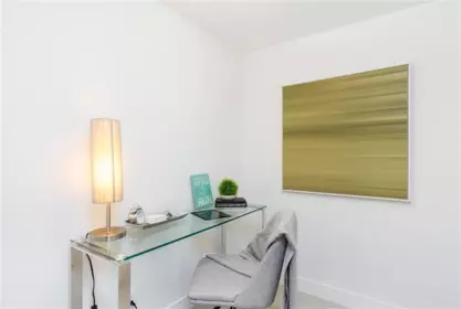 Office / Den Photo of 1135 Hornby Street, Vancouver, BC