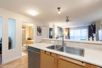 Breakfast Nook Photo of 101 15188 22 Avenue, Surrey, BC
