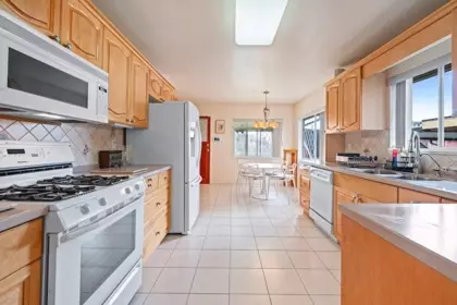 Primary Bedroom Photo of 3136 E 53rd Avenue, Vancouver, BC