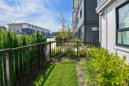 14 33525 Kingston Avenue, Abbotsford, BC, Abbotsford — Townhouse for sale