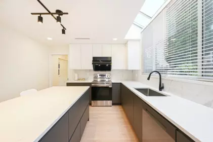 Kitchen Island Photo of 8020 Minler Road, Richmond, BC