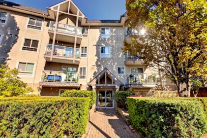205 8110 120a Street, Surrey, BC, Surrey — Apartment/Condo for sale