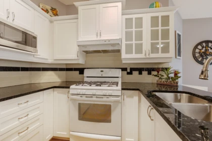 Breakfast Nook Photo of 52 17917 68 Avenue, Surrey, BC