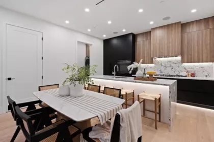 Breakfast Nook Photo of 5038 Granville Street, Vancouver, BC