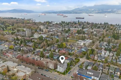 Community Amenities Photo (Clubhouse) of 402 3505 W Broadway, Vancouver, BC