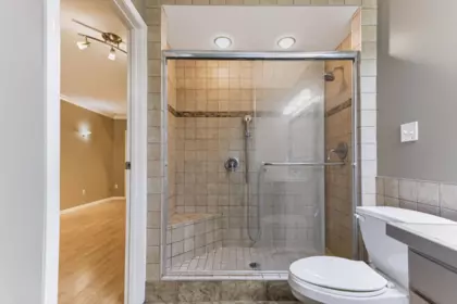 Primary Bedroom Photo of 4 15971 Marine Drive, White Rock, BC