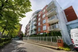405 688 Fairchild Road, Vancouver, BC