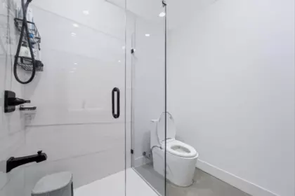 Powder Room Photo of 20046 37a Avenue, Langley, BC
