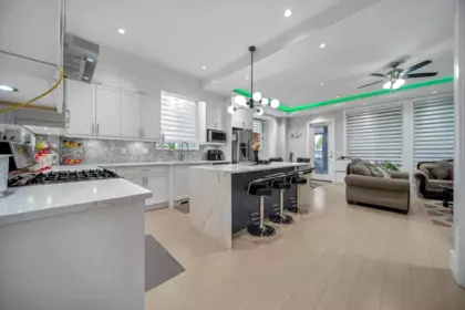Dining Area Photo of 13001 59 Avenue, Surrey, BC