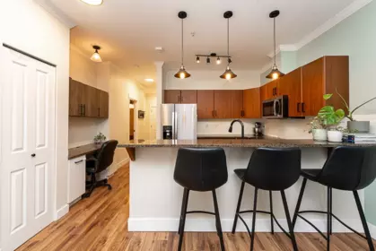 Kitchen Photo of 102 2632 Pauline Street, Abbotsford, BC