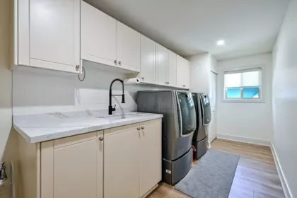 Fitness Center Photo Near 9709 Crown Crescent, Surrey, BC