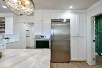 Powder Room Photo of 9709 Crown Crescent, Surrey, BC