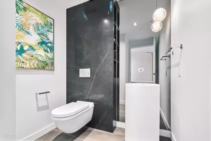 Loft / Bonus Room Photo of 4806 1289 Hornby Street, Vancouver, BC