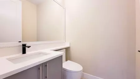 Primary Bedroom Photo of 3431 E 23rd Avenue, Vancouver, BC