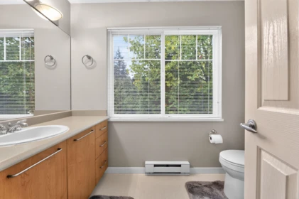Basement Recreation Room Photo of 20 2678 King George Boulevard, Surrey, BC