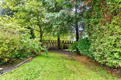 Hallway Photo of 20 2678 King George Boulevard, Surrey, BC