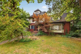 118 Queens Avenue, New Westminster, BC