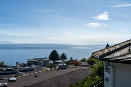 Outdoor Patio Photo of 1334 132a Street, Surrey, BC