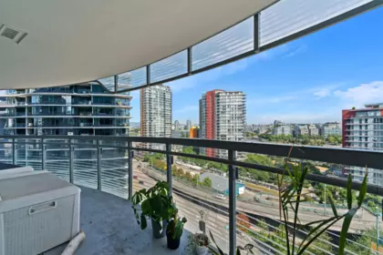 1284 87 Nelson Street, Vancouver, BC, Vancouver — Apartment/Condo for sale