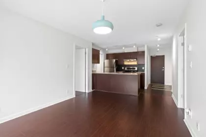Primary Bedroom Photo of 304 933 Hornby Street, Vancouver, BC