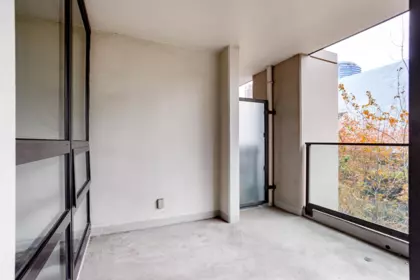 Swimming Pool Photo of 304 933 Hornby Street, Vancouver, BC