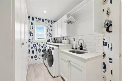 Laundry Room Photo of 102 66 Street, Delta, BC