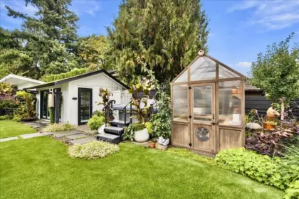 Outdoor Kitchen Photo of 102 66 Street, Delta, BC