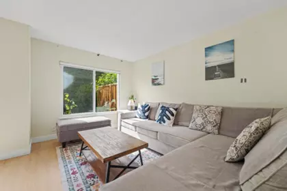 Hallway Photo of 94 13880 74 Avenue, Surrey, BC