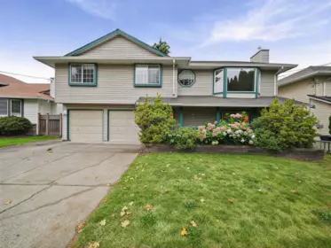 9029 204 Street, Langley, BC, Langley — Single Family Residence for sale