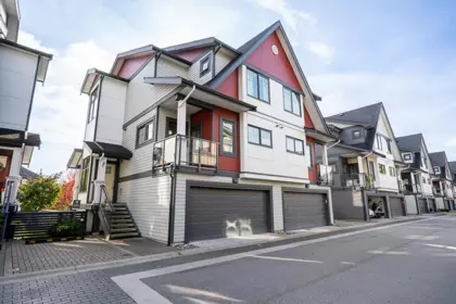 14 19451 Sutton Avenue, Pitt Meadows, BC, Pitt meadows — Townhouse for sale