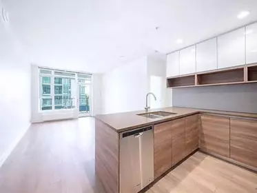 401 8850 University Crescent, Burnaby, BC, Burnaby — Apartment/Condo for sale