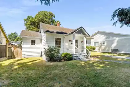 391 Catalina Crescent, Richmond, BC, Richmond — Single Family Residence for sale