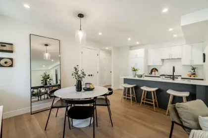 2688 E 8th Avenue, Vancouver, BC, Vancouver — Townhouse for sale