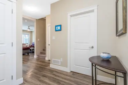 454 Fort Street, Hope, BC, Hope — Single Family Residence for sale