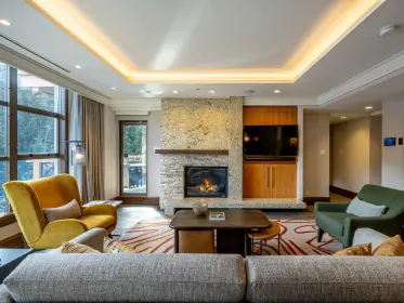 57 4617 Blackcomb Way, Whistler, BC, Whistler — Apartment/Condo for sale