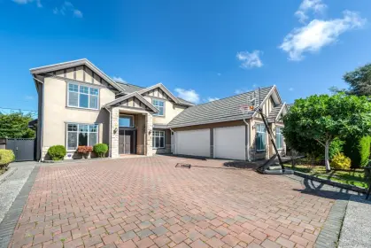 7651 Afton Drive, Richmond, BC, Richmond — Single Family Residence for sale