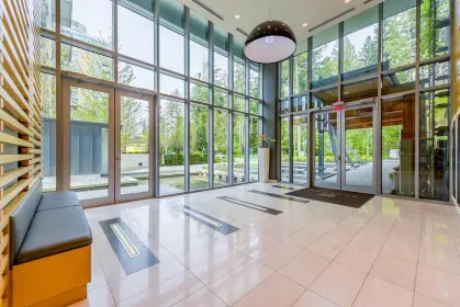 201 5728 Berton Avenue, Vancouver, BC, Vancouver — Apartment/Condo for sale