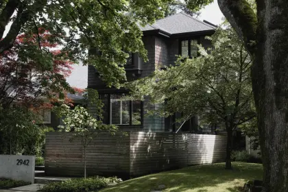 2942 W 28th Avenue, Vancouver, BC, Vancouver — Single Family Residence for sale