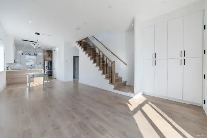 3041 E 54th Avenue, Vancouver, BC, Vancouver — Half Duplex for sale
