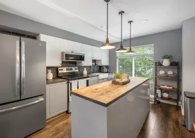 76 15233 34 Avenue, Surrey, BC, Surrey — Townhouse for sale