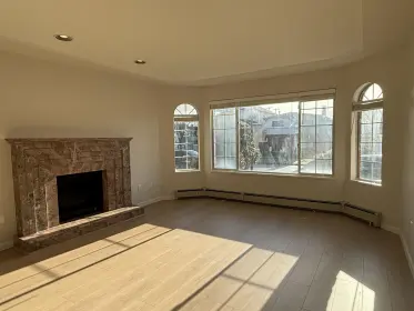 2141 E 51st Avenue, Vancouver, BC, Vancouver — Single Family Residence for sale