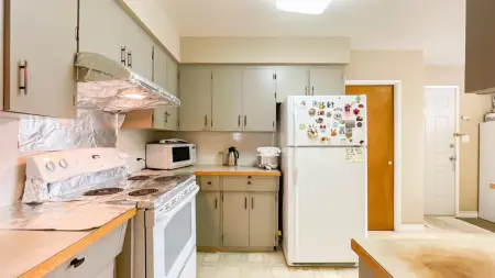 705 W 69th Avenue, Vancouver, BC, Vancouver — Single Family Residence for sale